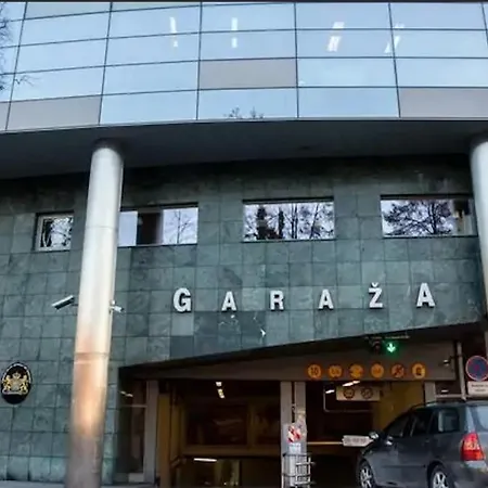 アパート Galleria *